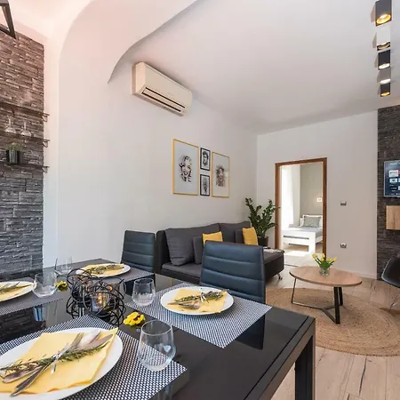 Apartment Portos Zadar