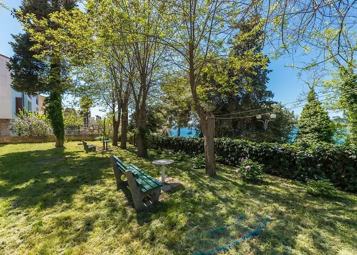 Apartment Tina - Kolovare Beach Διαμέρισμα Ζαντάρ